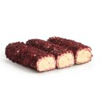 حلقوم مزين بالرمان محشو بالبندق والكريمة