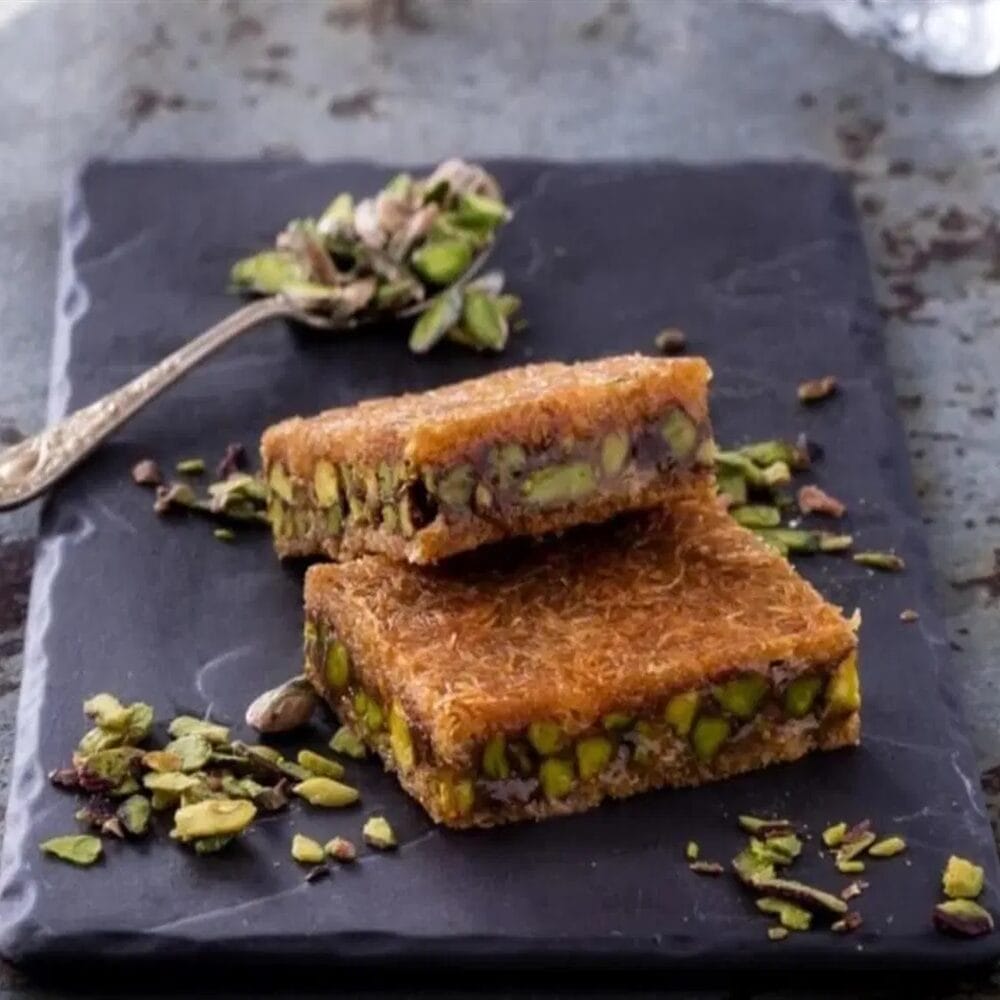 قطايف بالفستق حافظ مصطفى قطايف بالفستق حافظ مصطفى