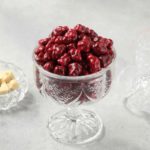 الفول السوداني مغطى بشوكولا التوت البري الطبيعي 1 كيلو طازج ومن أجود الأصناف التركية توصيل سريع لكل دول العالم من قصر الباشا إلى باب منزلك .