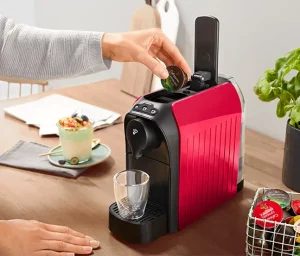 ماكينة قهوة تشيبو Cafissimo - لون أحمر