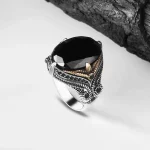 ⁦خاتم رجالي فضة عيار 925 بحجر الزركون الأسود⁩ - الصورة ⁦2⁩