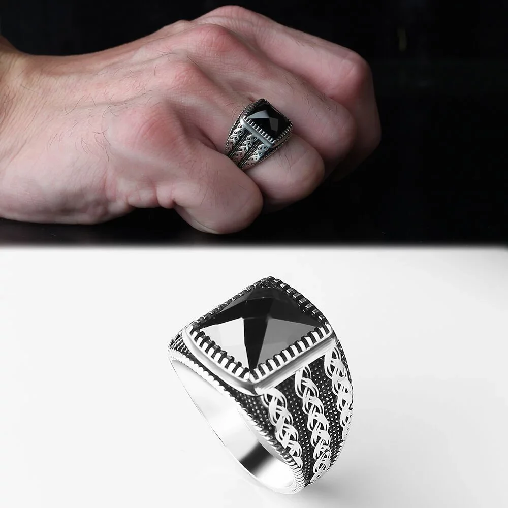خاتم رجالي من الفضة عيار 925 بحجر الزركون الأسود