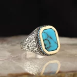 ⁦خاتم رجالي مزخرف بحجر الفيروز من الفضة الإسترليني عيار 925⁩ - الصورة ⁦2⁩