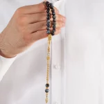 ⁦سبحة حجر عين النمر مطلية بالذهب والفضة⁩ - الصورة ⁦3⁩