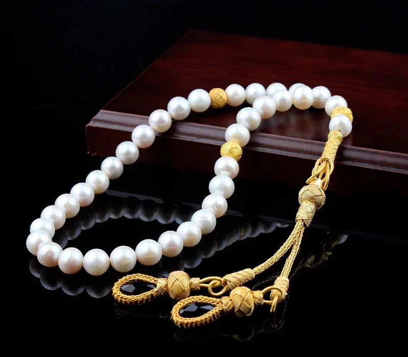 سبحة لؤلؤ طبيعي بشرابة ذهبية مميزة