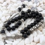 سبحة عقيق أسود مع شرابة من الفضة وإمكانية كتابة اسمك